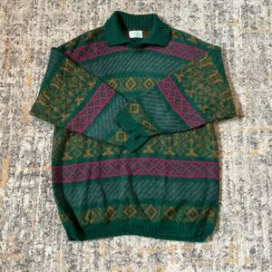 United Colors Of Benetton Green and Pink Patterned Sweater